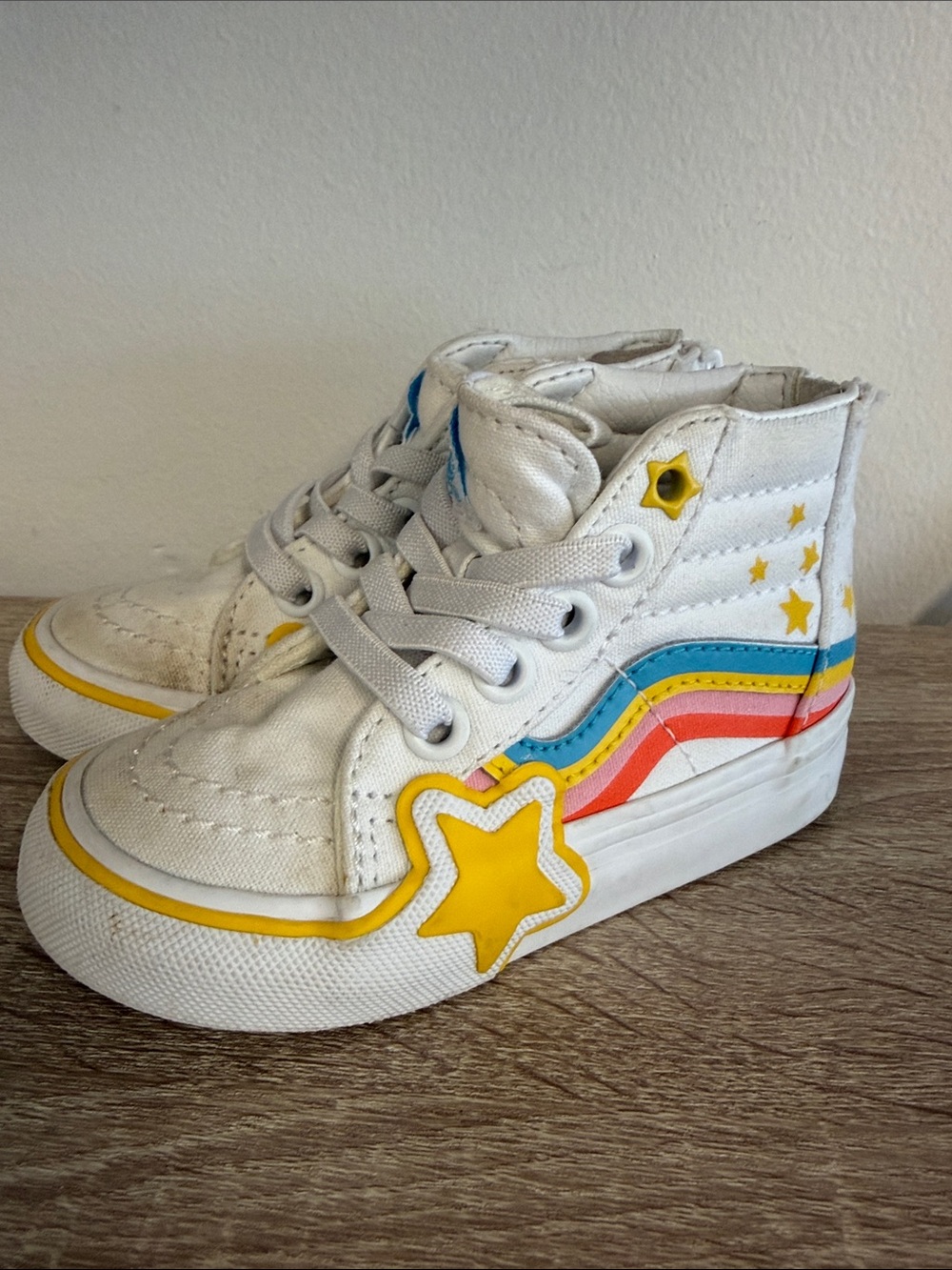 Vans Toddlers Sk8-Hi Zip Rainbow Star Toddler 6